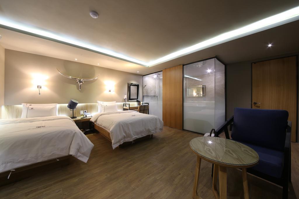 Avenue Hotel Чонджу Екстер'єр фото