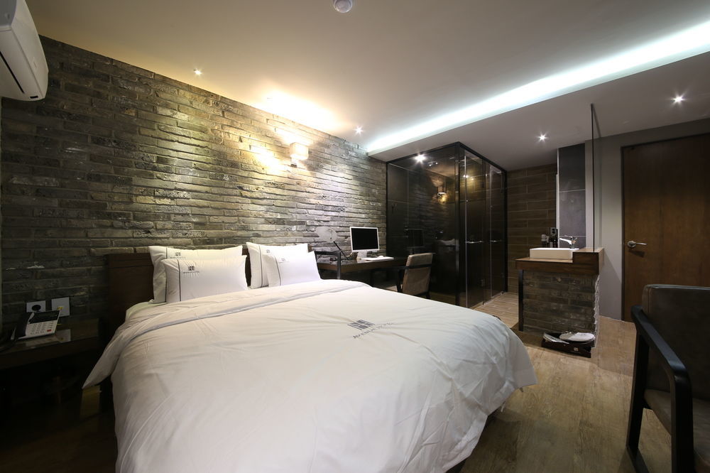 Avenue Hotel Чонджу Екстер'єр фото